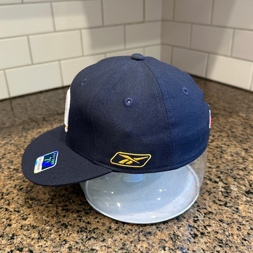 Vintage Y2K San Diego Chargers Reebok NFL Fitted Hat 7 1/8 SD Bolt Deadstock New - Picture 2 of 10